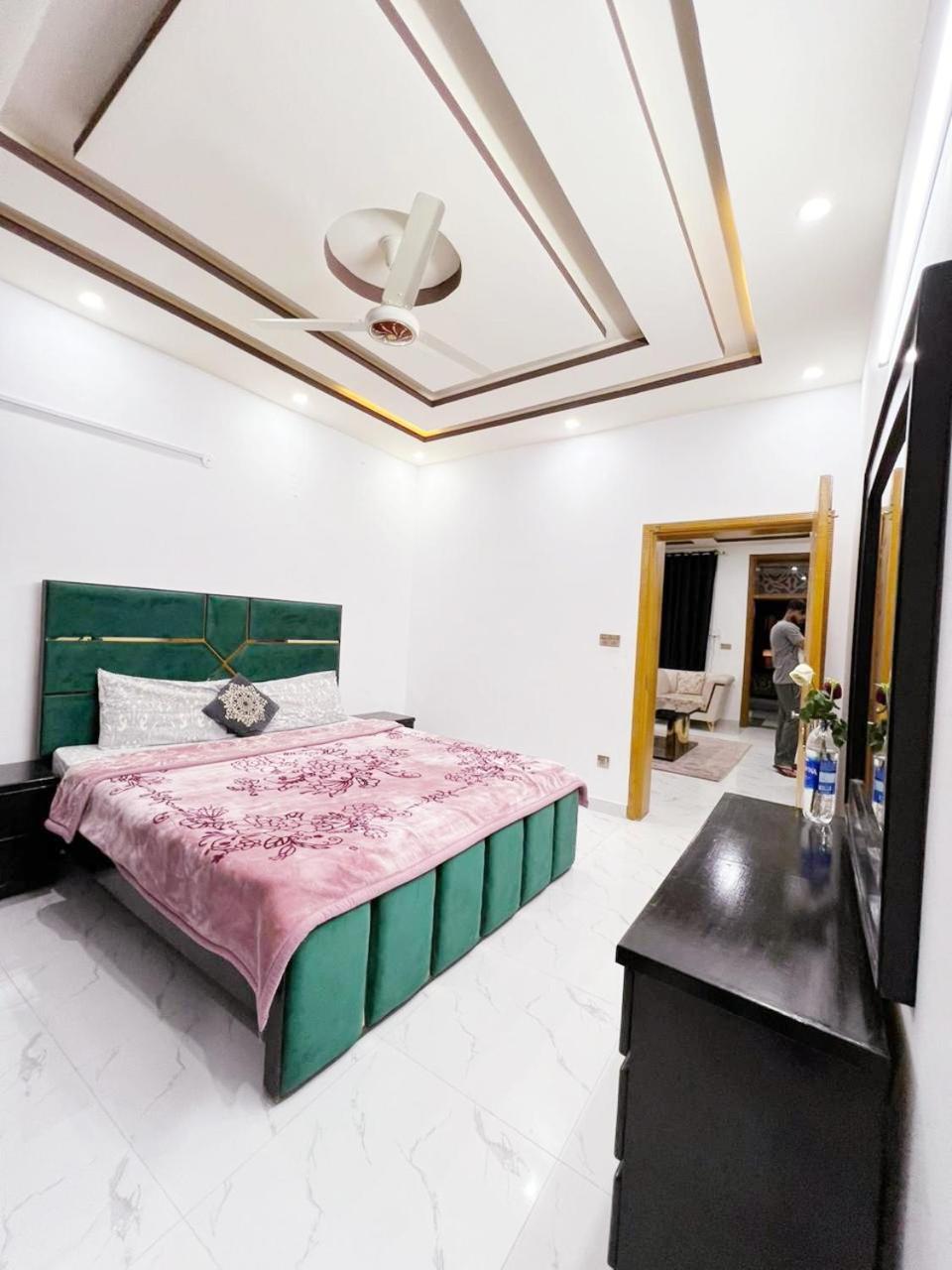 Bed & Breakfast Islamabad 호텔 외부 사진