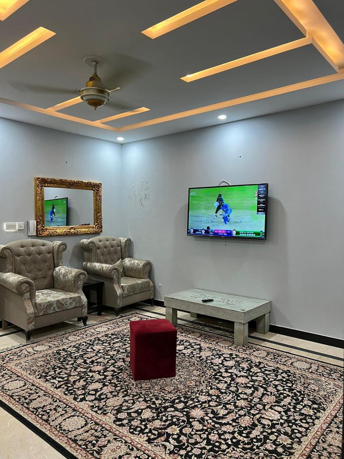Bed & Breakfast Islamabad 호텔 외부 사진